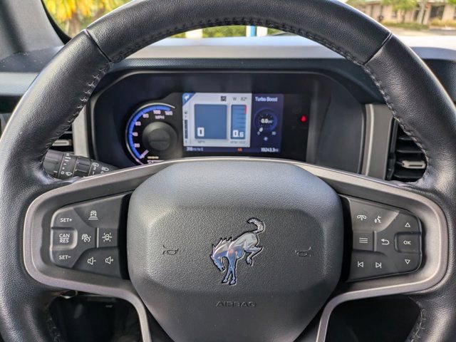 Used 2021 Ford Bronco First Edition AWD/4WD image 28