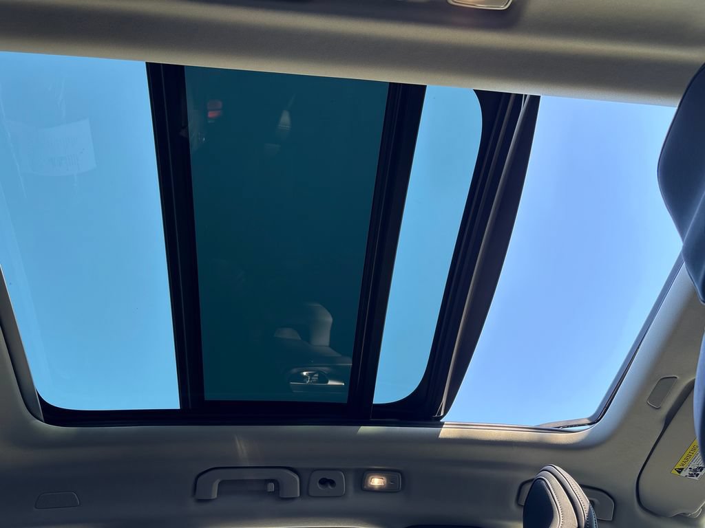 New 2026 Volvo XC60 T8 Ultra AWD/4WD image 18