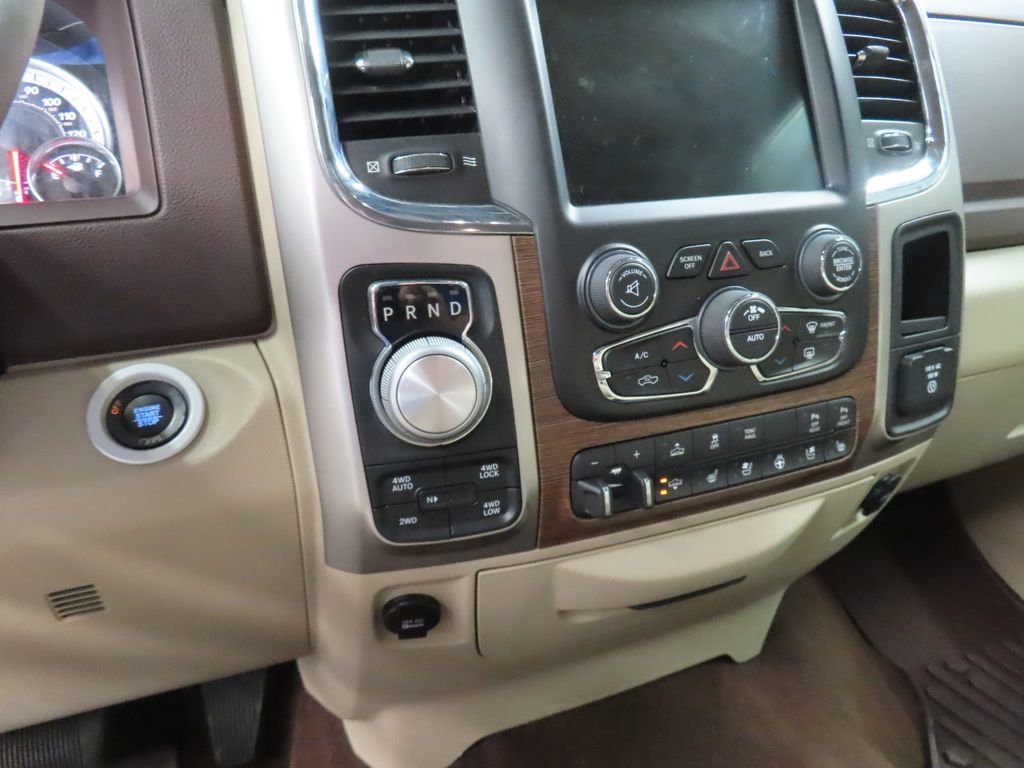 Used 2017 RAM 1500 Laramie w/ Convenience Group AWD/4WD image 54