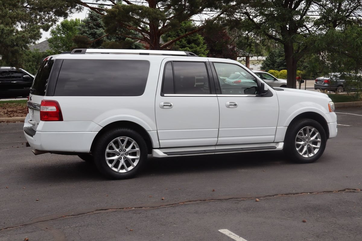 Used 2017 Ford Expedition EL Limited AWD/4WD image 4