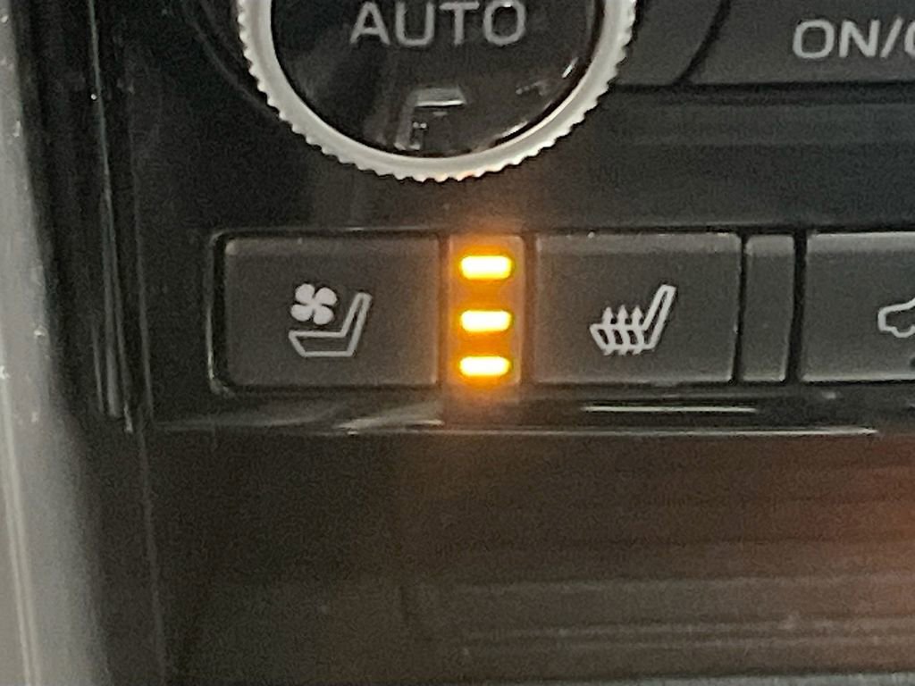 Used 2022 Subaru Ascent Touring w/ Popular Package #2A image 21