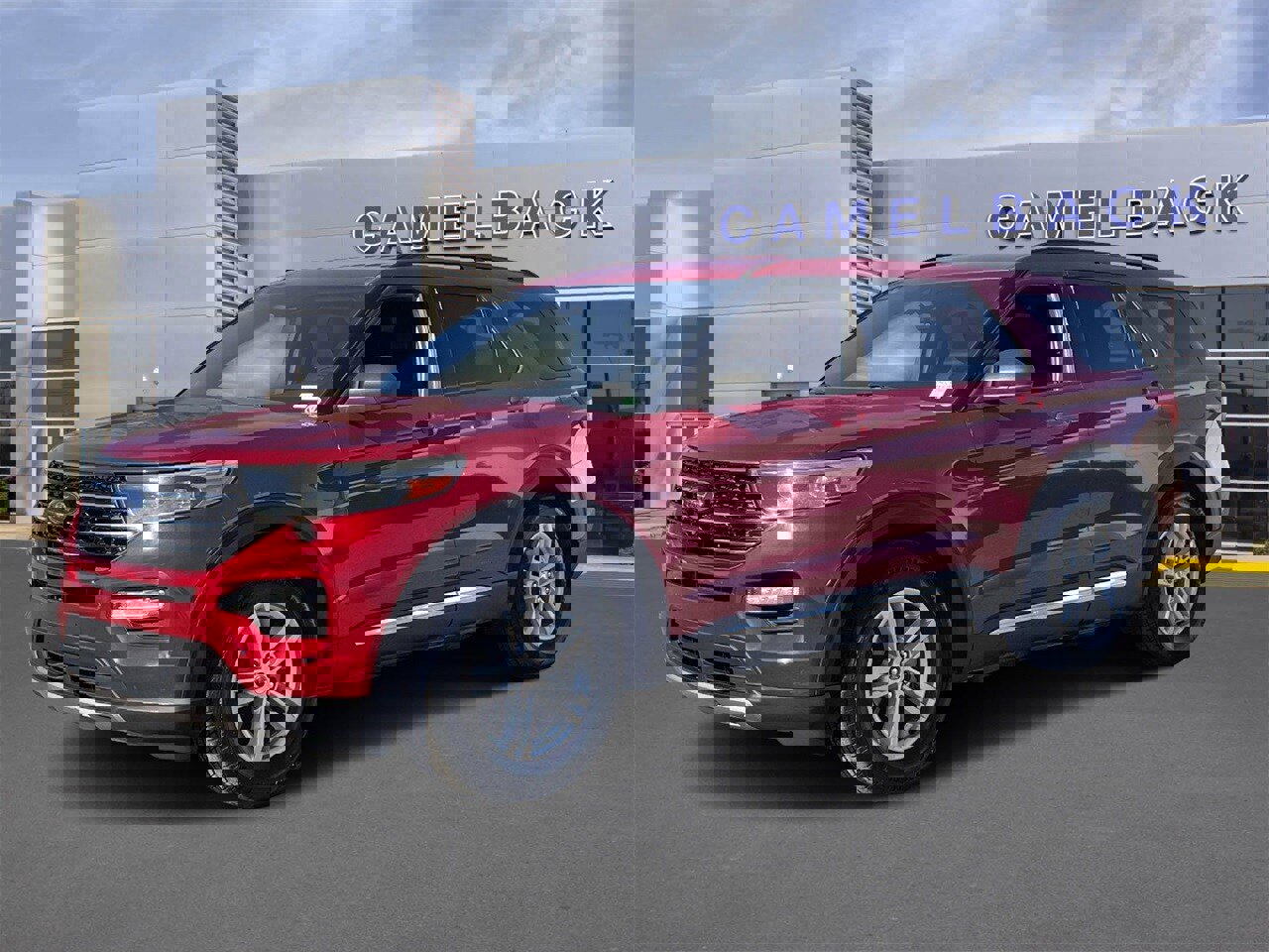 Used 2020 Ford Explorer XLT w/ Equipment Group 202A image 33