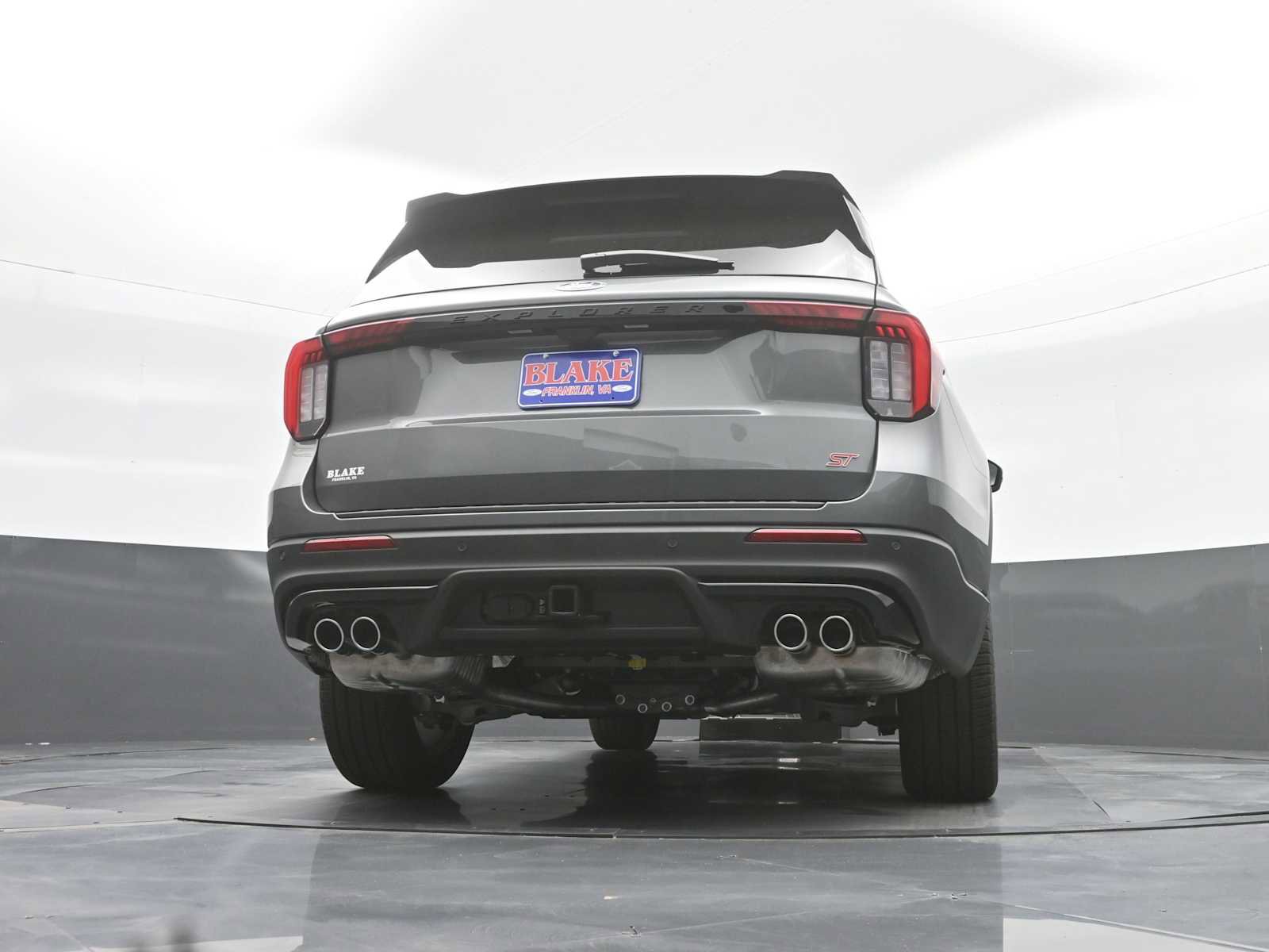 New 2026 Ford Explorer ST image 24