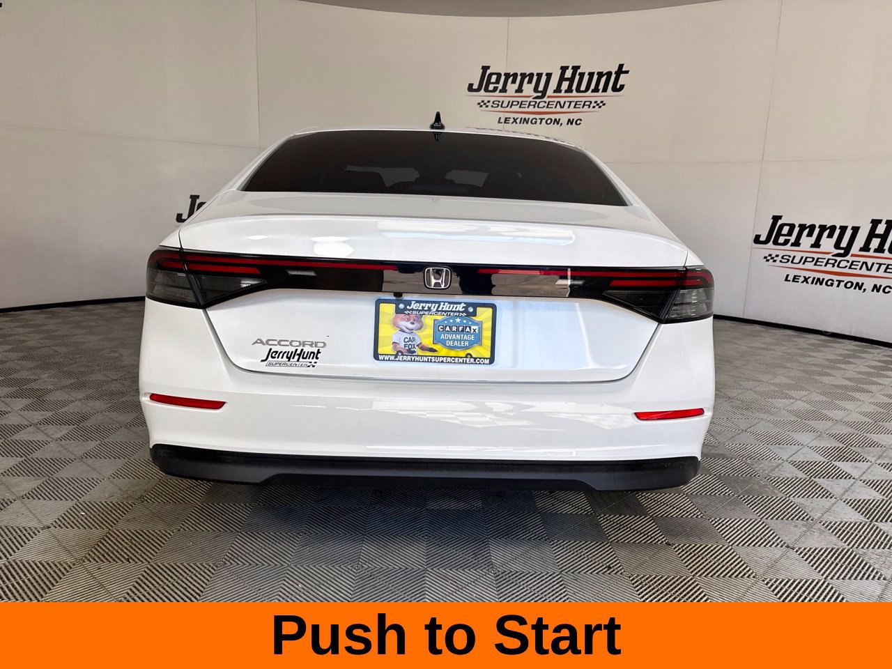Used 2025 Honda Accord SE image 6