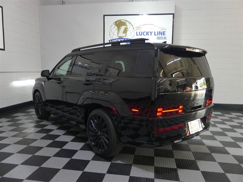 Used 2024 Hyundai Santa Fe Calligraphy AWD/4WD image 11