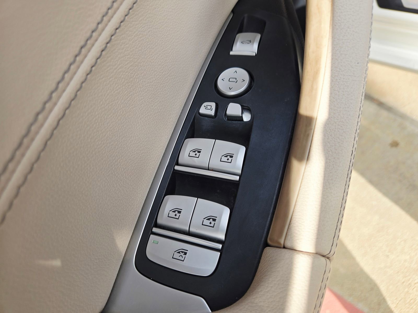 Used 2020 BMW X3 xDrive30i w/ M Sport Package 2 image 31