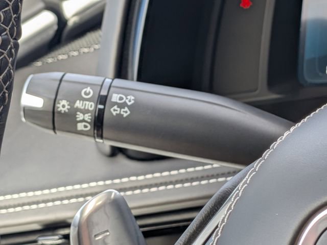 Used 2023 Chevrolet Corvette Stingray Premium Conv w/ Z51 Performance Package image 31