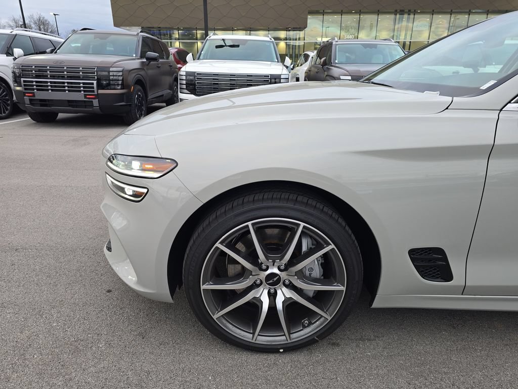Used 2026 Genesis G70 2.5T AWD/4WD image 10