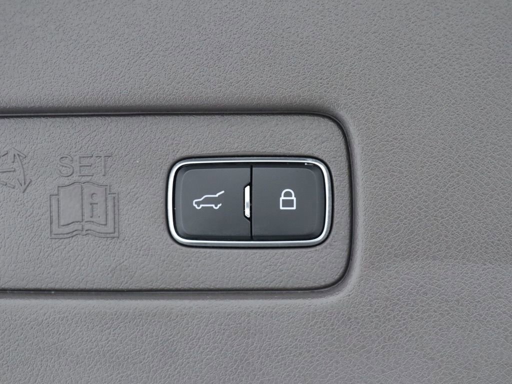 Used 2020 Lincoln Aviator Reserve w/ Equipment Group 201A image 42