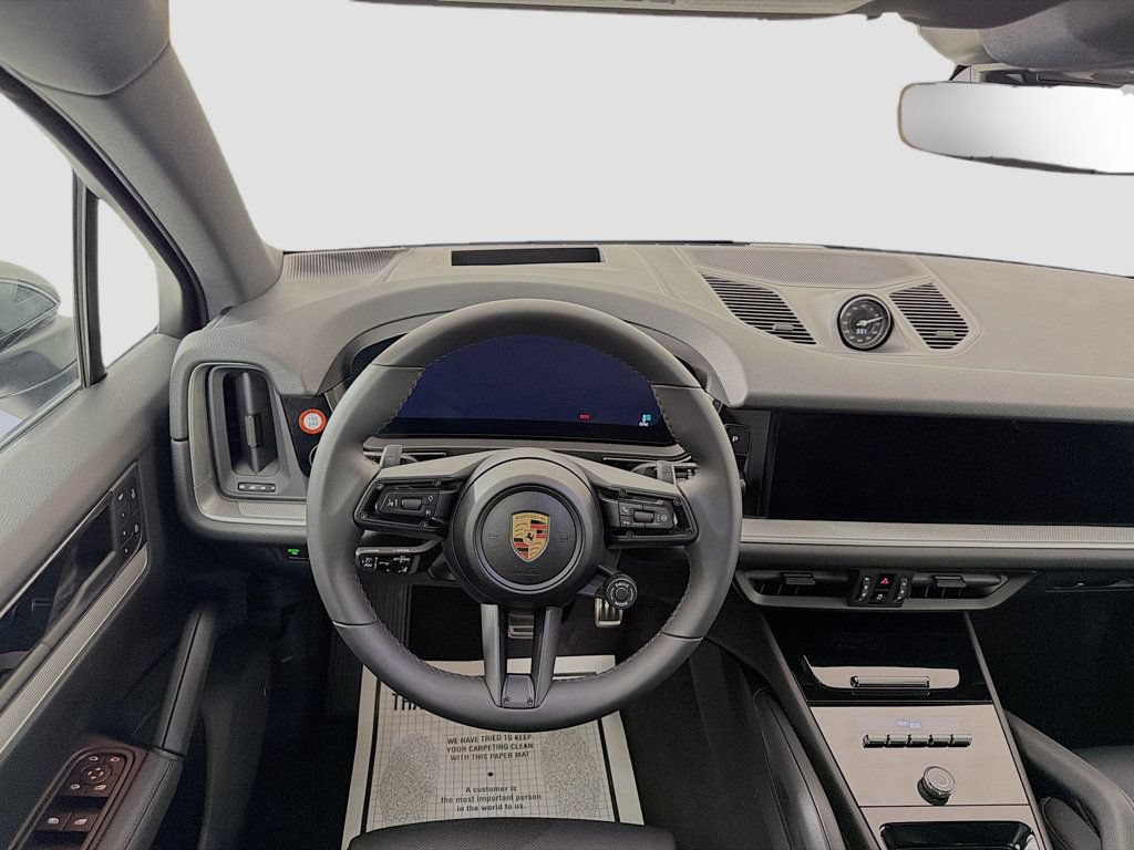 Certified 2025 Porsche Cayenne S AWD/4WD image 26