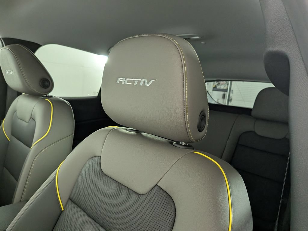 Used 2026 Chevrolet Trax ACTIV w/ Driver Confidence Package FWD image 17