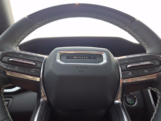 New 2026 GMC Acadia Denali w/ Super Cruise Package AWD/4WD image 33