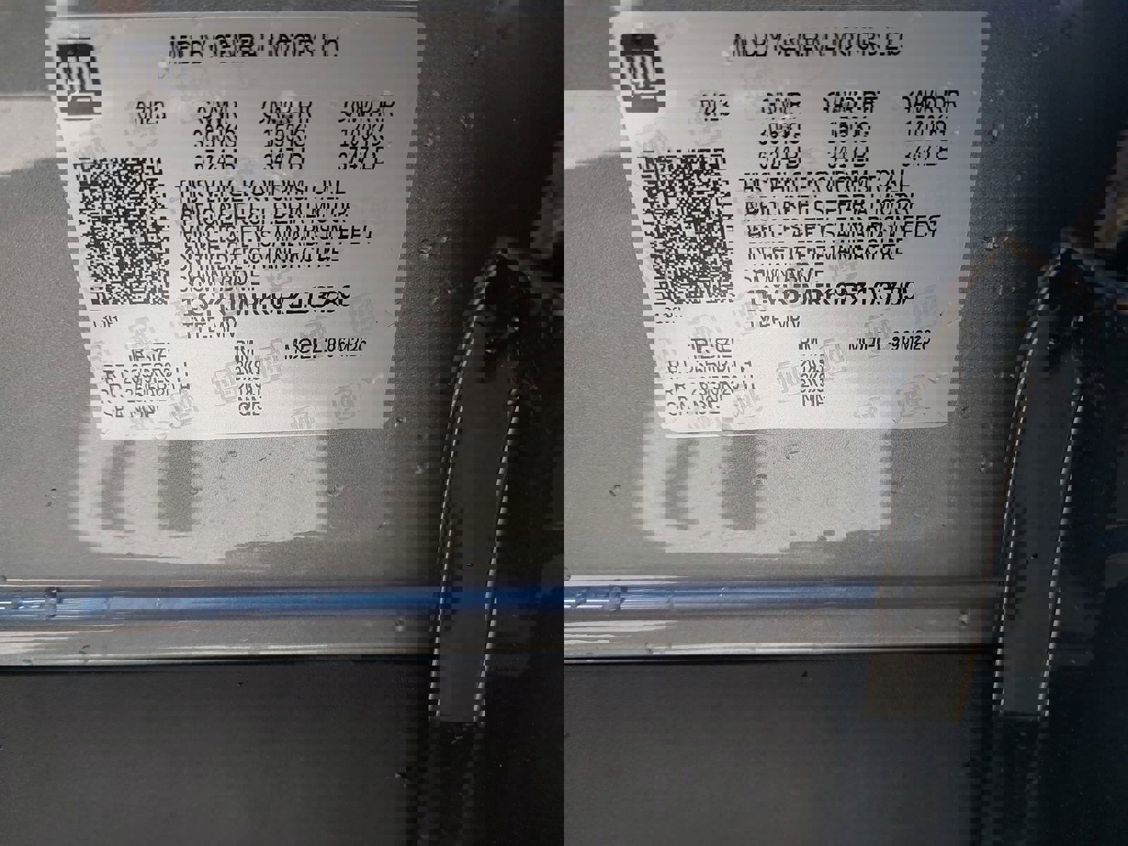 Used 2024 Cadillac Lyriq Tech w/ Driver Assist Package image 39