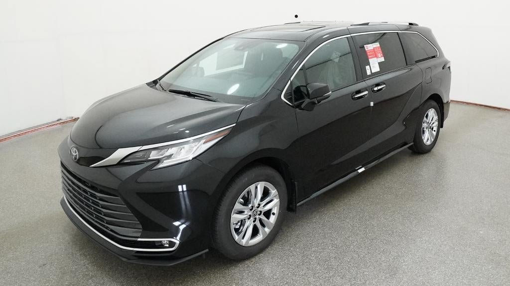 New 2026 Toyota Sienna Limited FWD image 1
