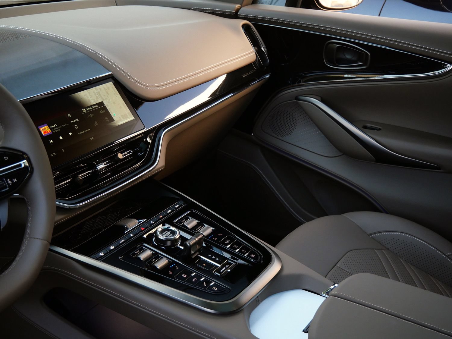 New 2026 Aston Martin DBX S AWD/4WD image 19