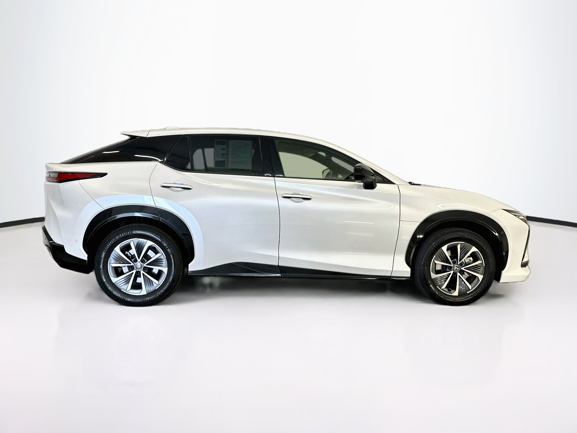 Used 2023 Lexus RZ 450e Premium w/ Technology Package AWD/4WD image 10