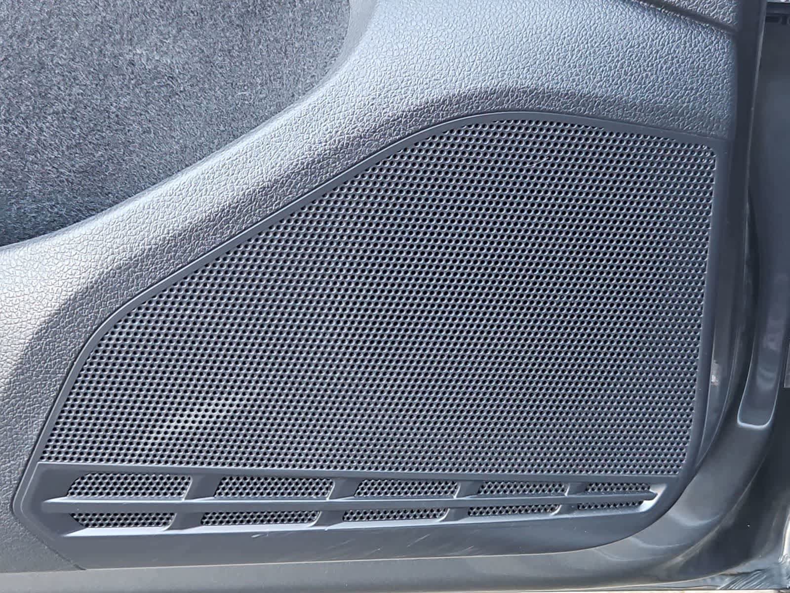 Used 2019 Volkswagen Golf R 4-Door AWD/4WD image 30