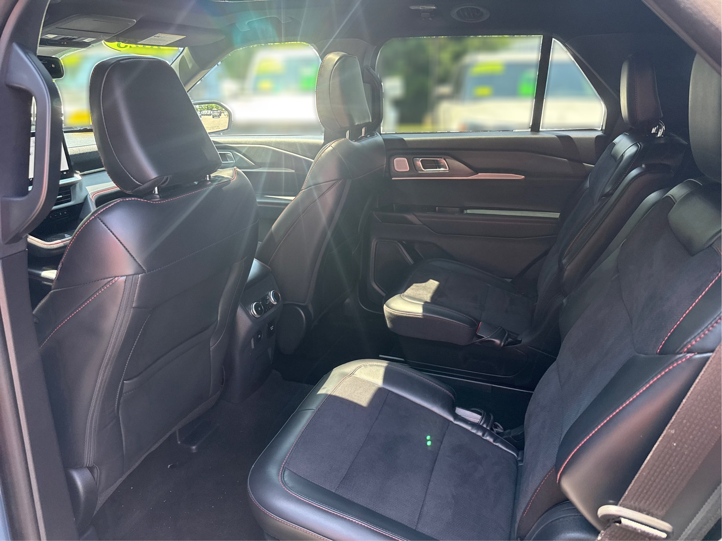 Used 2025 Ford Explorer ST w/ Sun And Sound Package AWD/4WD image 12
