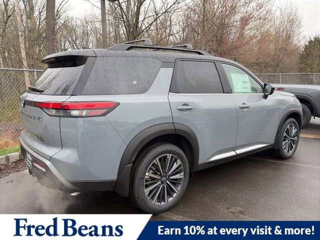 New 2026 Nissan Pathfinder Platinum w/ Cargo Package image 7