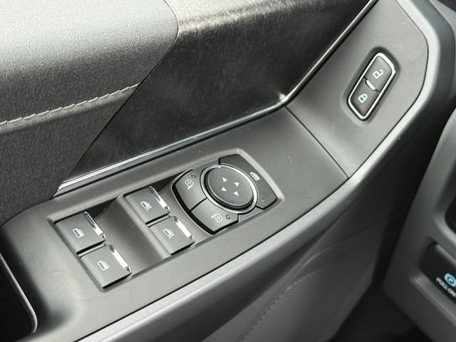 New 2025 Ford F150 Lightning XLT AWD/4WD image 23
