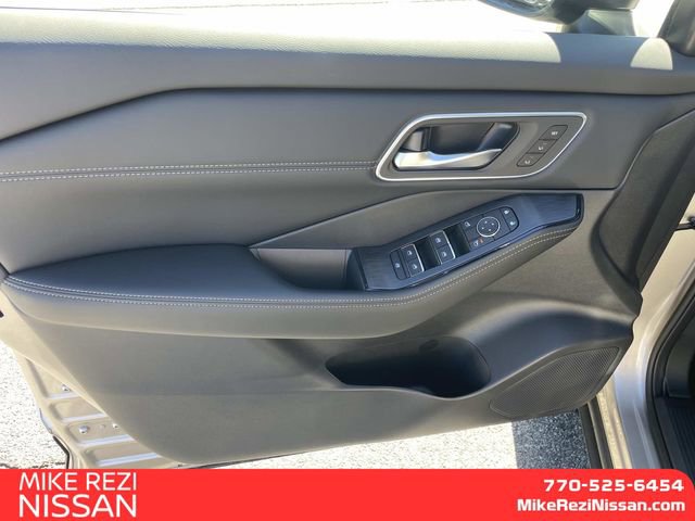 New 2026 Nissan Rogue Platinum w/ Platinum Premium Package AWD/4WD image 14