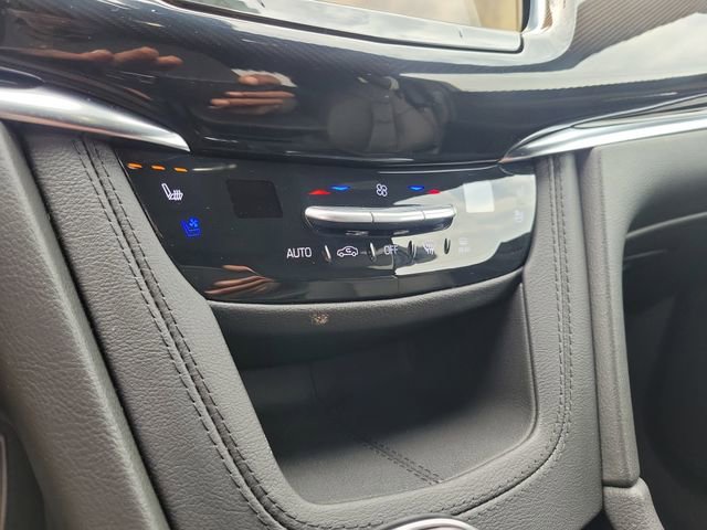 New 2025 Cadillac XT6 Sport w/ Platinum Package AWD/4WD image 15