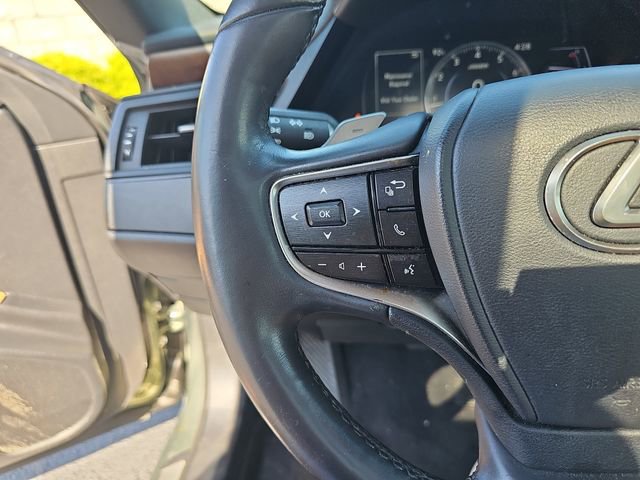 Used 2023 Lexus ES 350 w/ Premium Package FWD image 13