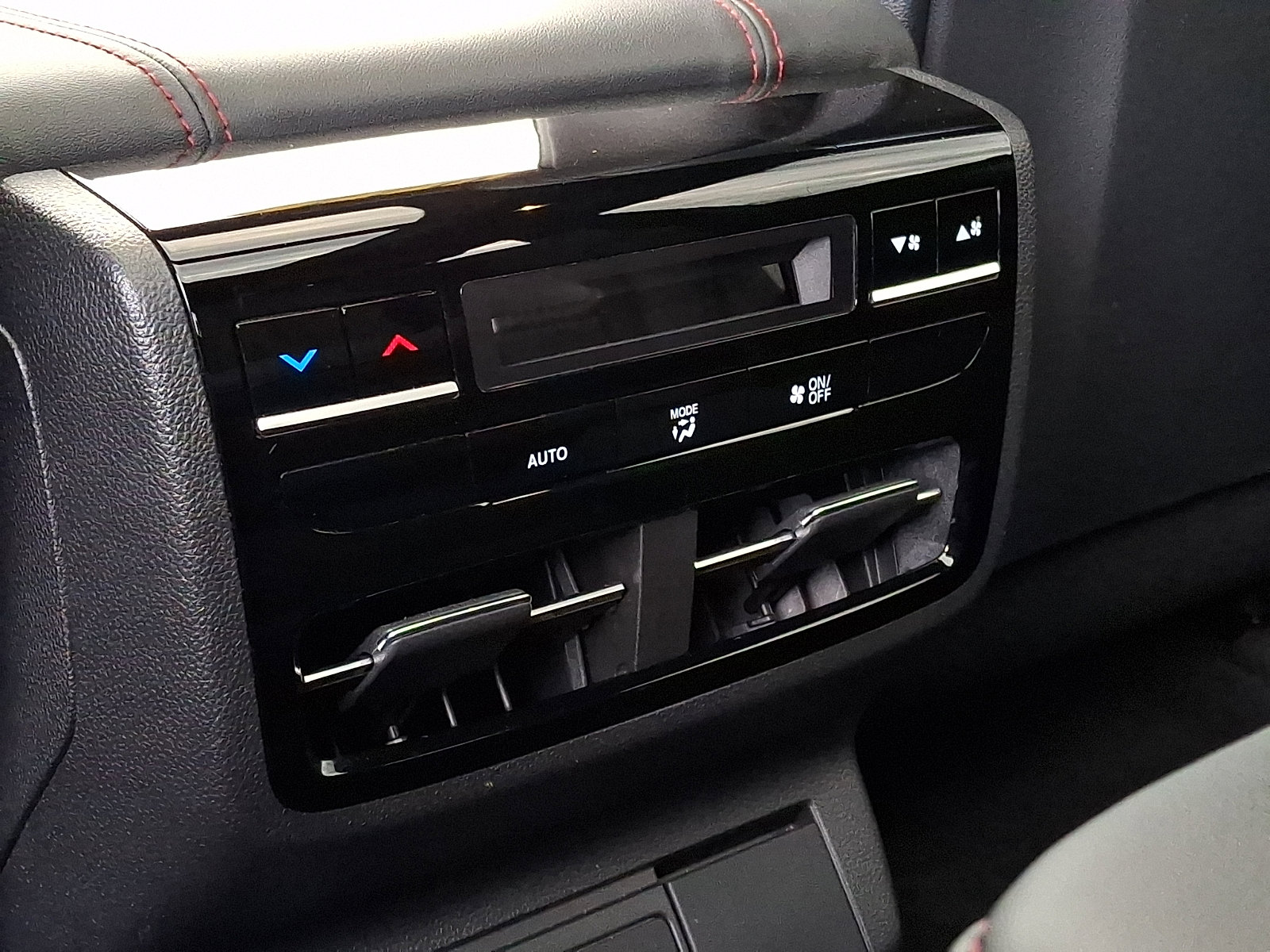 Used 2022 Acura MDX Type S image 11