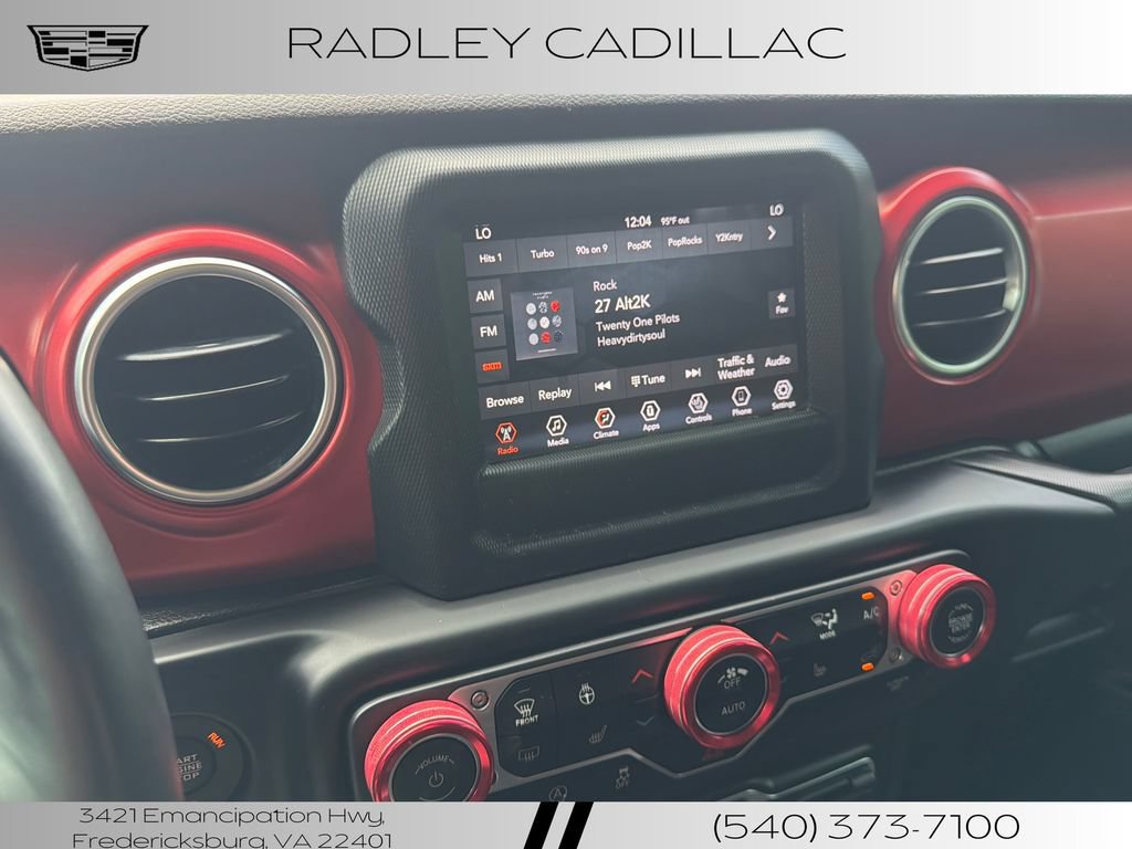 Used 2021 Jeep Wrangler Unlimited Rubicon w/ Cold Weather Group AWD/4WD image 9
