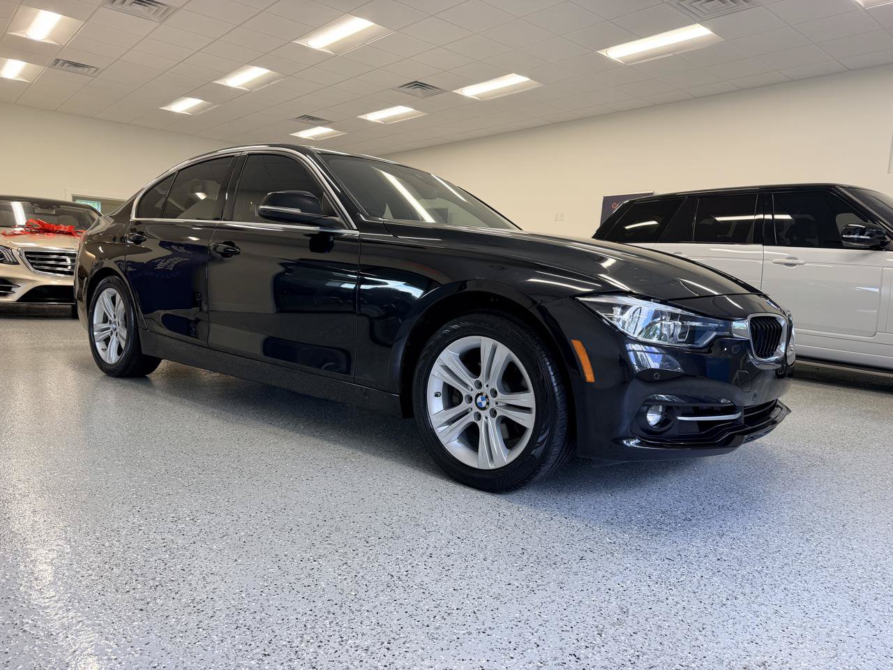 Used 2018 BMW 330i Sedan RWD image 9