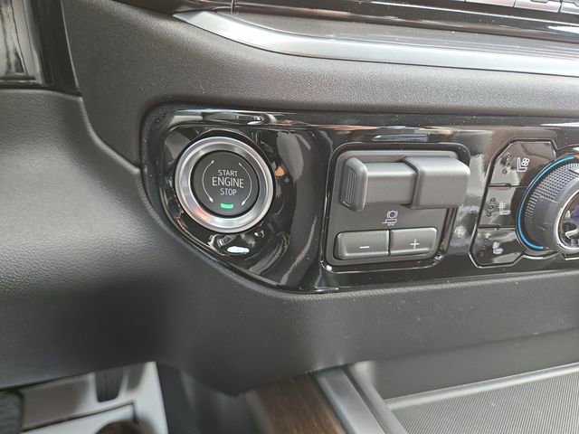 New 2026 Chevrolet Silverado 3500 High Country w/ Technology Package AWD/4WD image 27