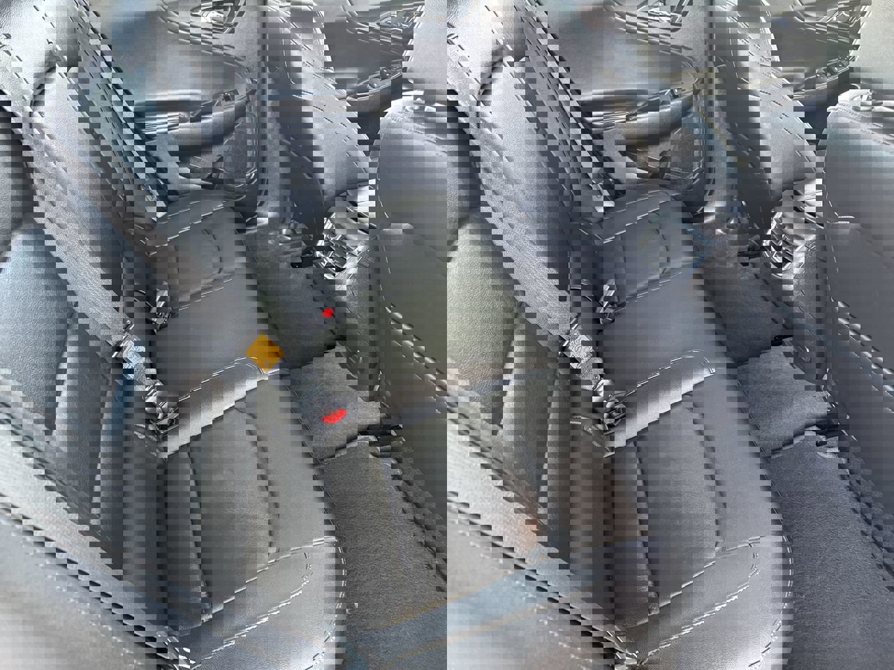 Used 2020 Chevrolet Malibu LT w/ Leather Package image 27