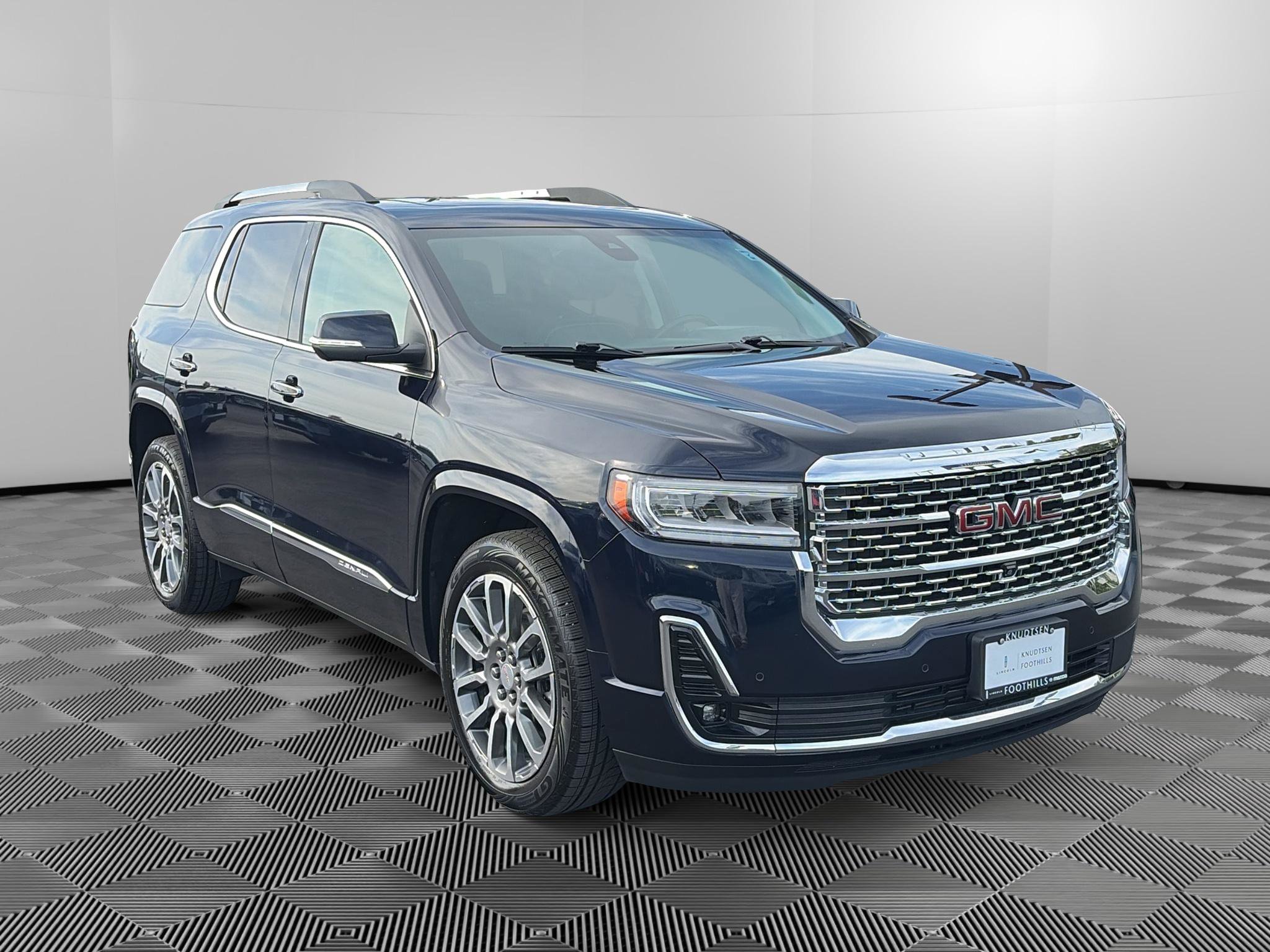 Used 2021 GMC Acadia Denali w/ Denali Ultimate Package