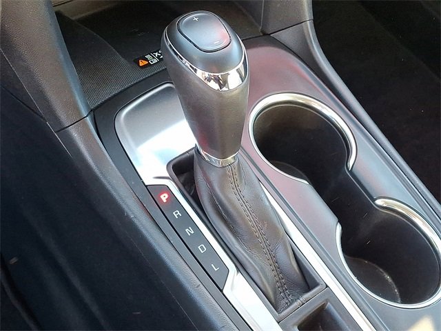 Used 2018 Chevrolet Equinox Premier image 15