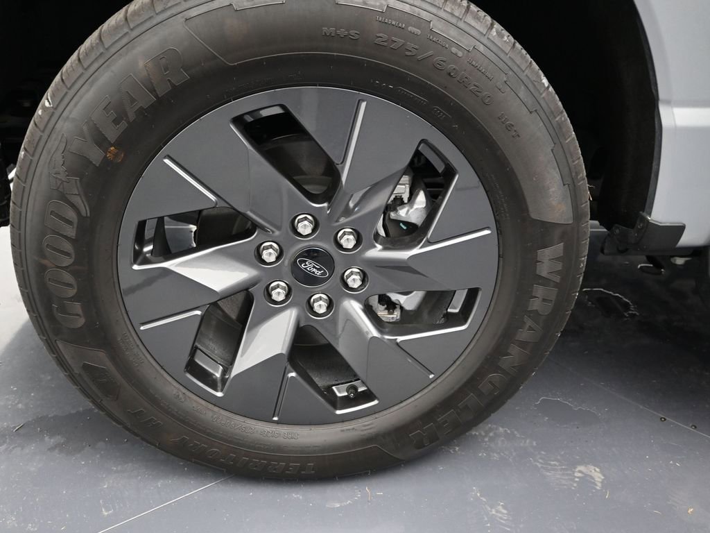 New 2025 Ford F150 Lightning Flash image 29