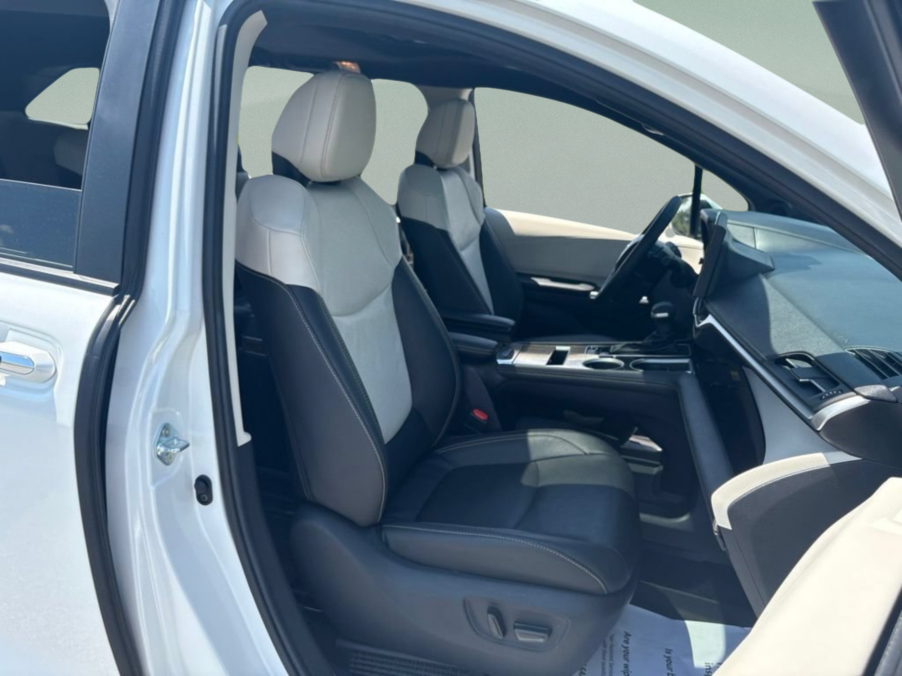 Certified 2026 Toyota Sienna Platinum AWD/4WD image 29
