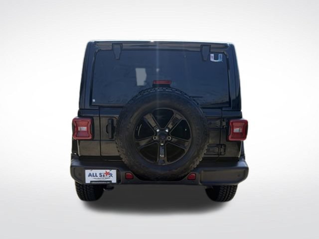 Used 2022 Jeep Wrangler Unlimited Sahara AWD/4WD image 7