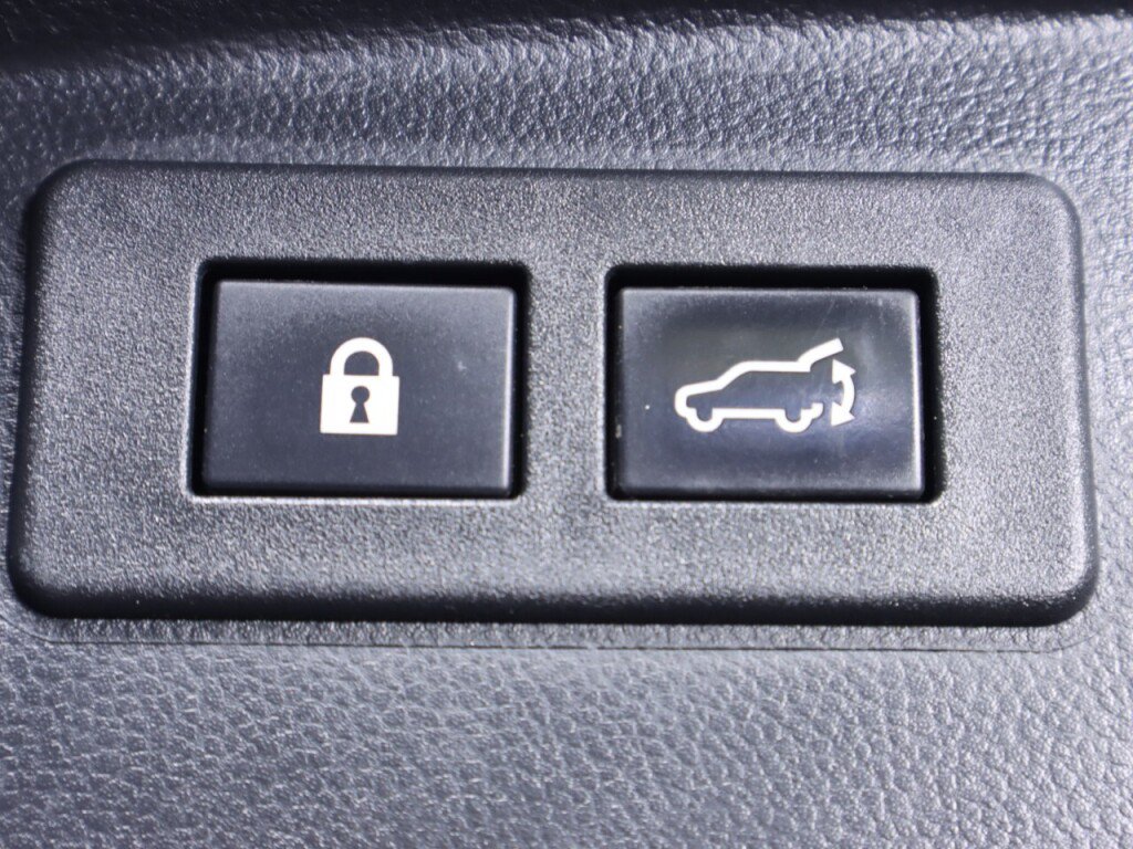 Used 2022 Subaru Outback Wilderness AWD/4WD image 33