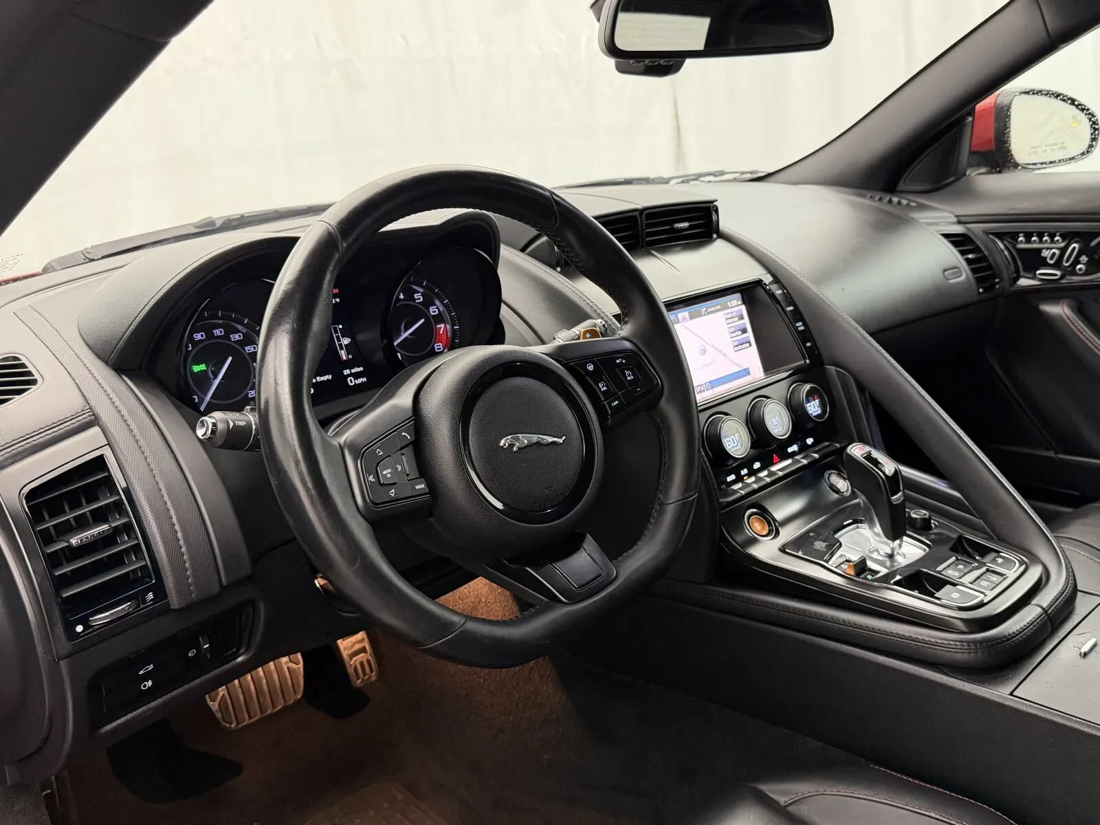Used 2014 Jaguar F-TYPE S RWD image 17