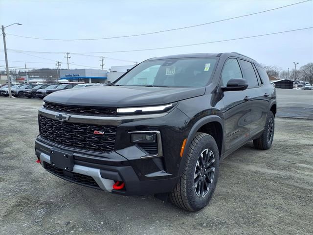New 2026 Chevrolet Traverse Z71 w/ Enhanced Driving Package image 3