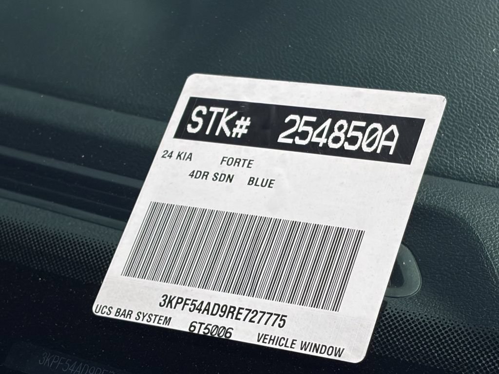 Used 2024 Kia Forte GT-Line FWD image 35