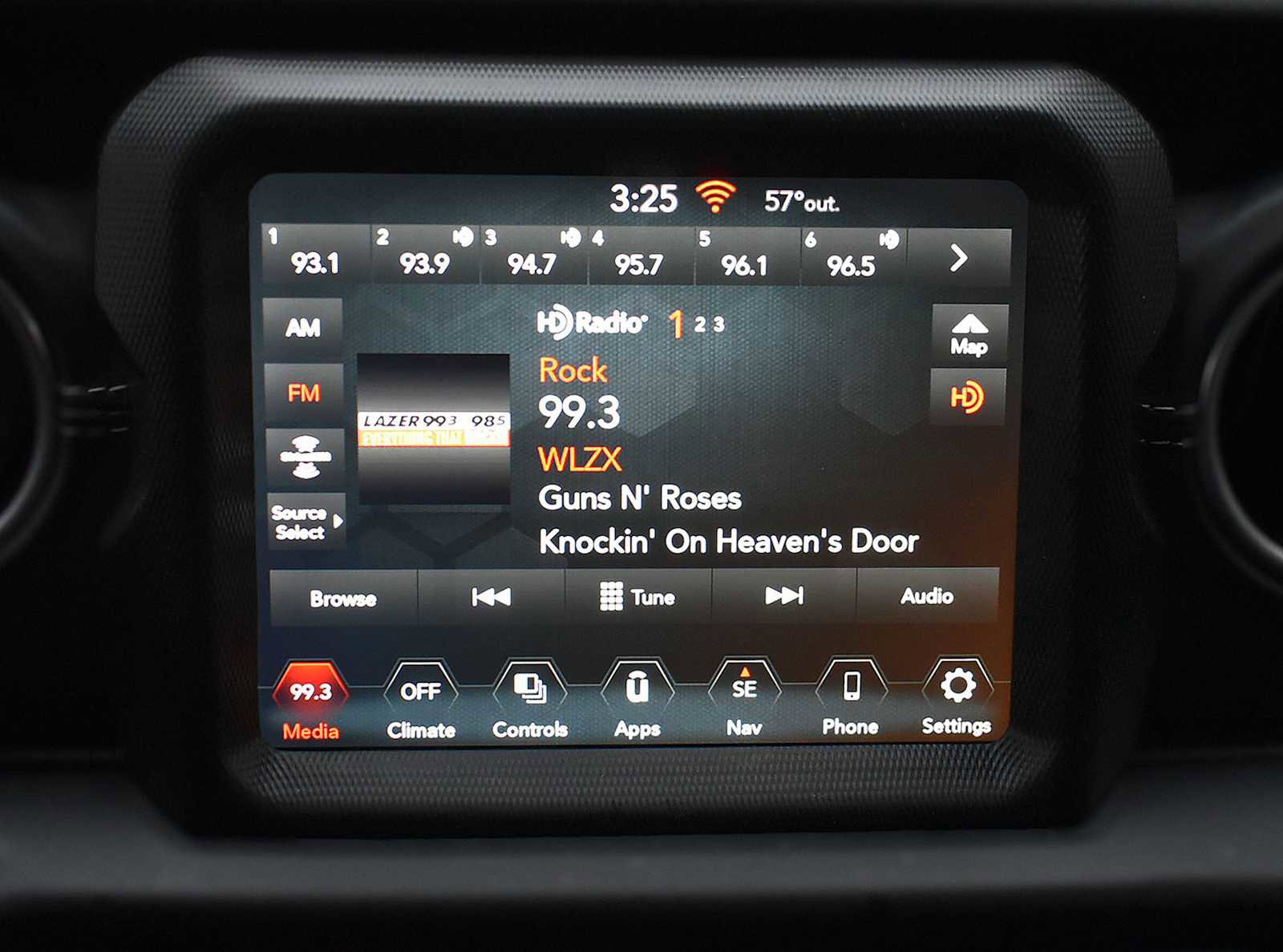 Used 2023 Jeep Wrangler Unlimited Sahara image 21