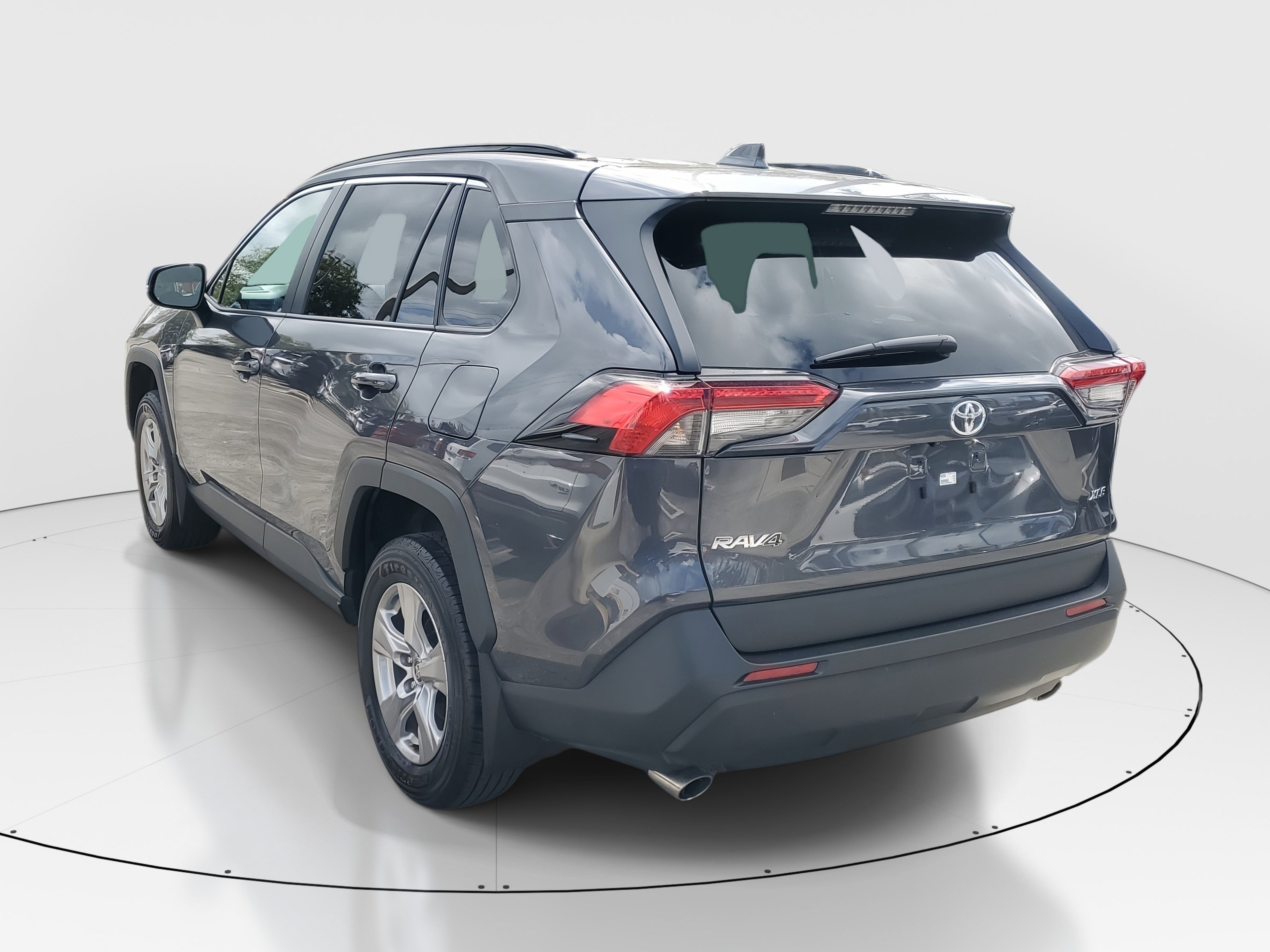 Certified 2025 Toyota RAV4 XLE w/ Convenience Package image 5