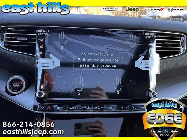 New 2025 Jeep Wagoneer Series II image 8