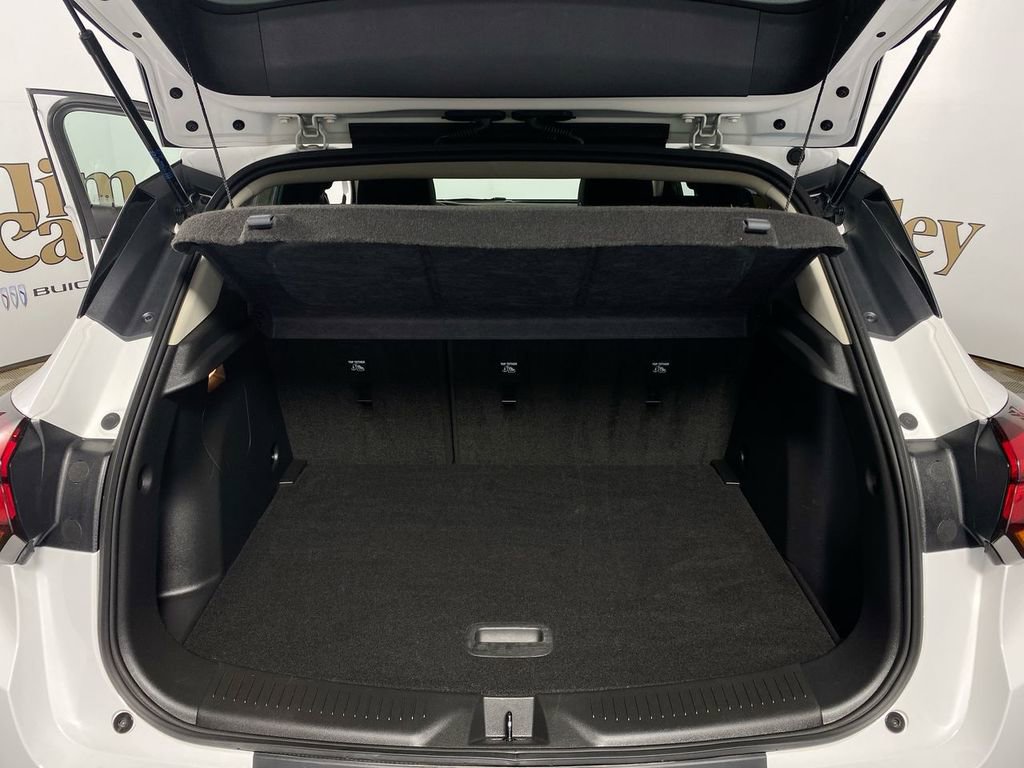 Certified 2023 Buick Encore GX Preferred FWD image 22