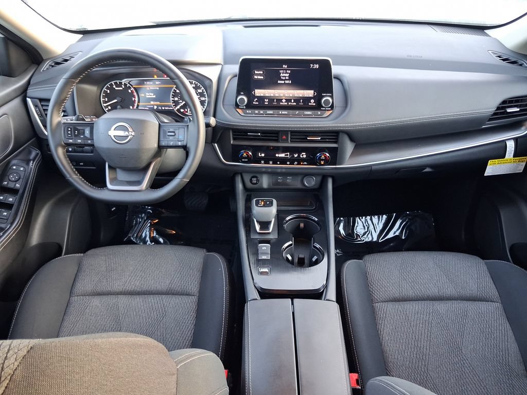 Used 2026 Nissan Rogue SV FWD image 16