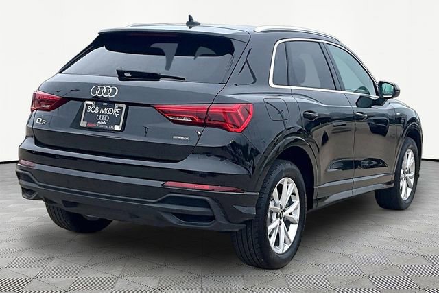 Used 2023 Audi Q3 2.0T Premium Plus w/ Premium Plus Package AWD/4WD image 2