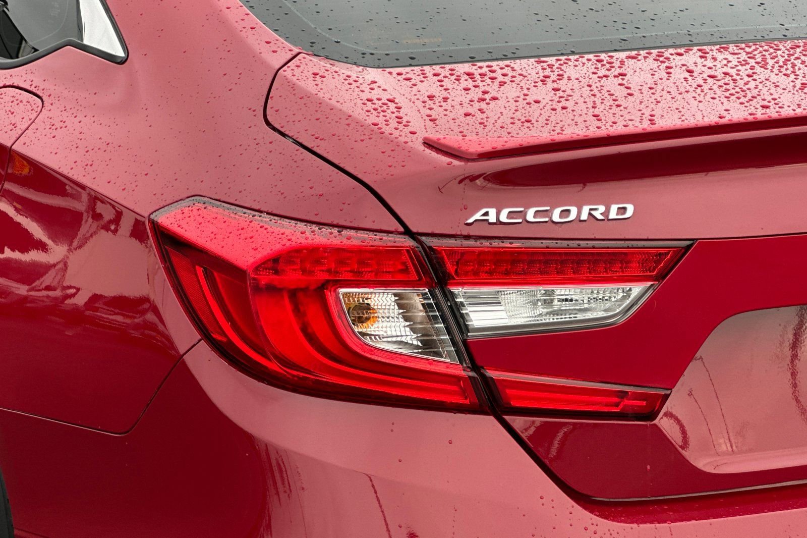Used 2018 Honda Accord Sport image 25