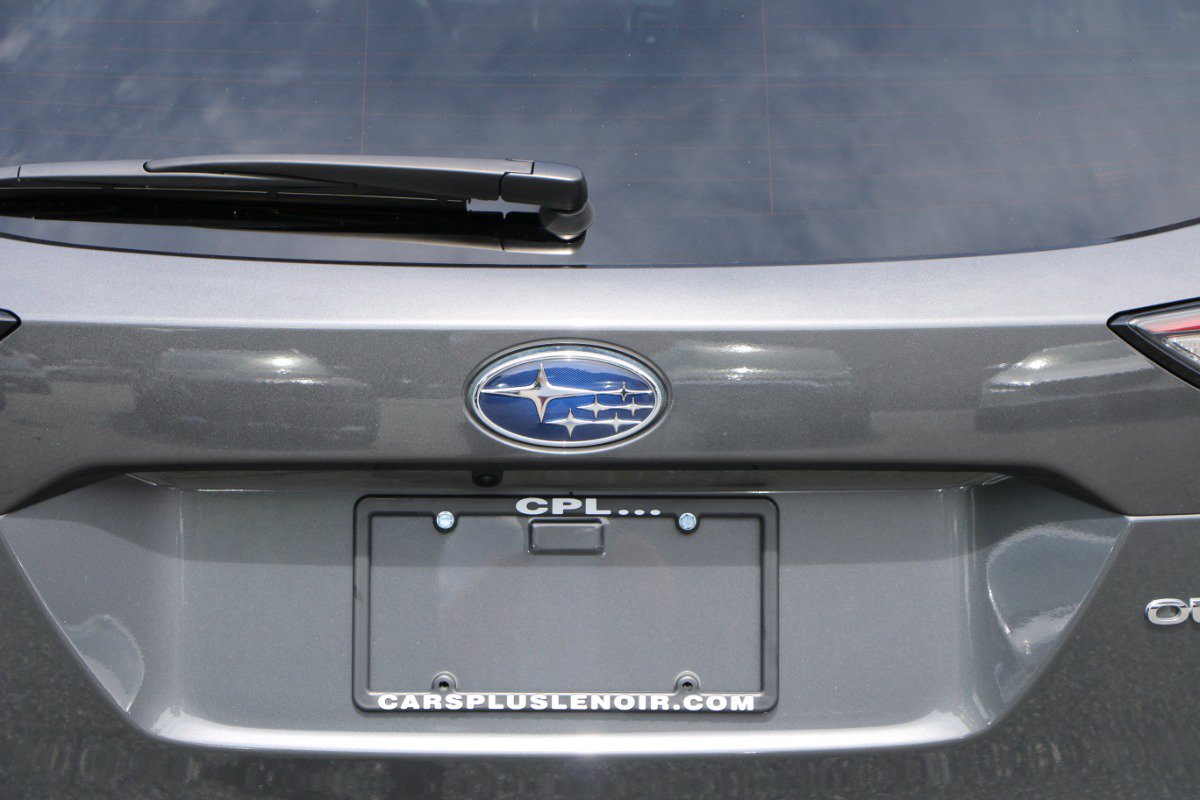 Used 2024 Subaru Outback Limited AWD/4WD image 5