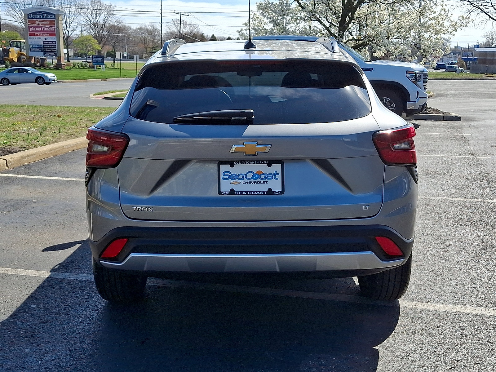 Used 2024 Chevrolet Trax LT w/ Driver Confidence Package image 6